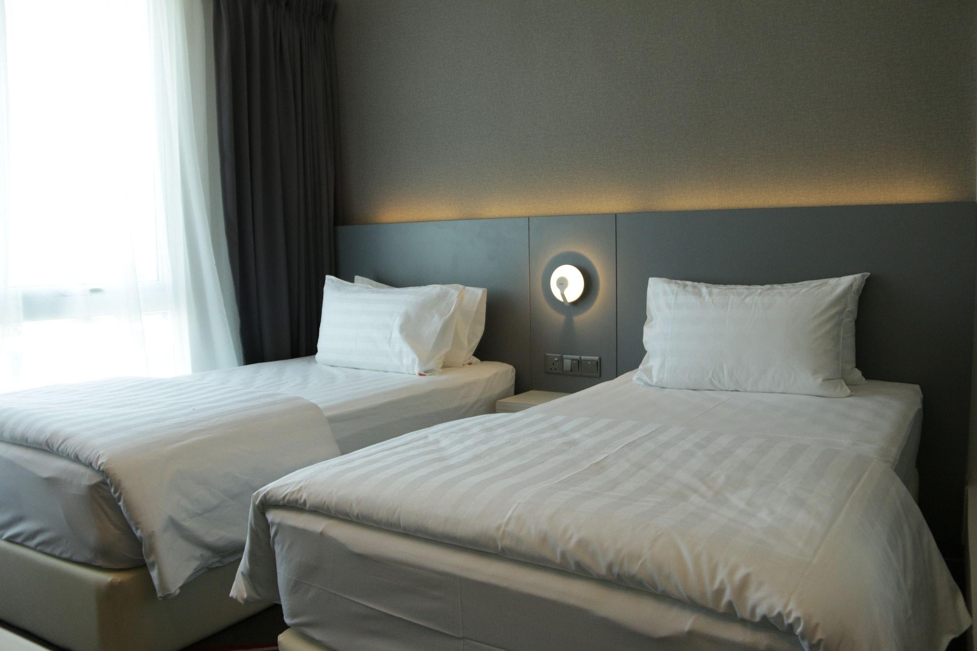Amerin Hotel Johor Bahru Dış mekan fotoğraf