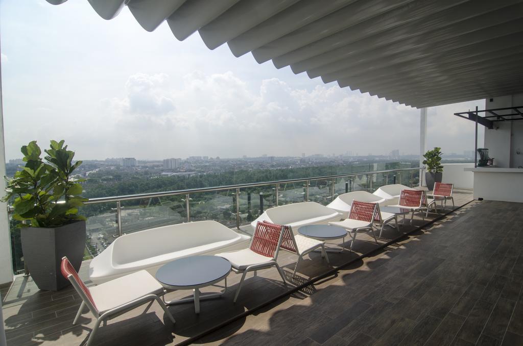 Amerin Hotel Johor Bahru Dış mekan fotoğraf