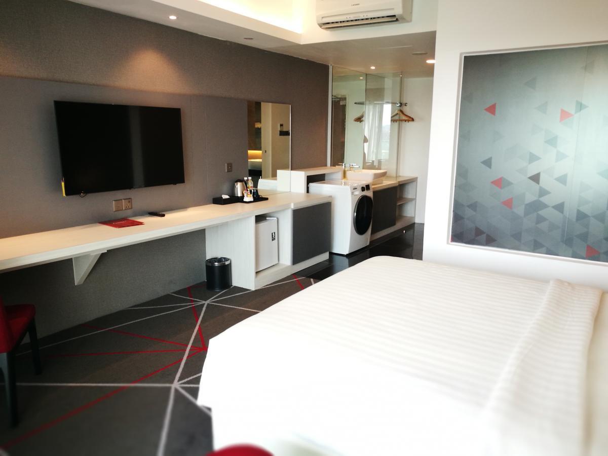 Amerin Hotel Johor Bahru Dış mekan fotoğraf